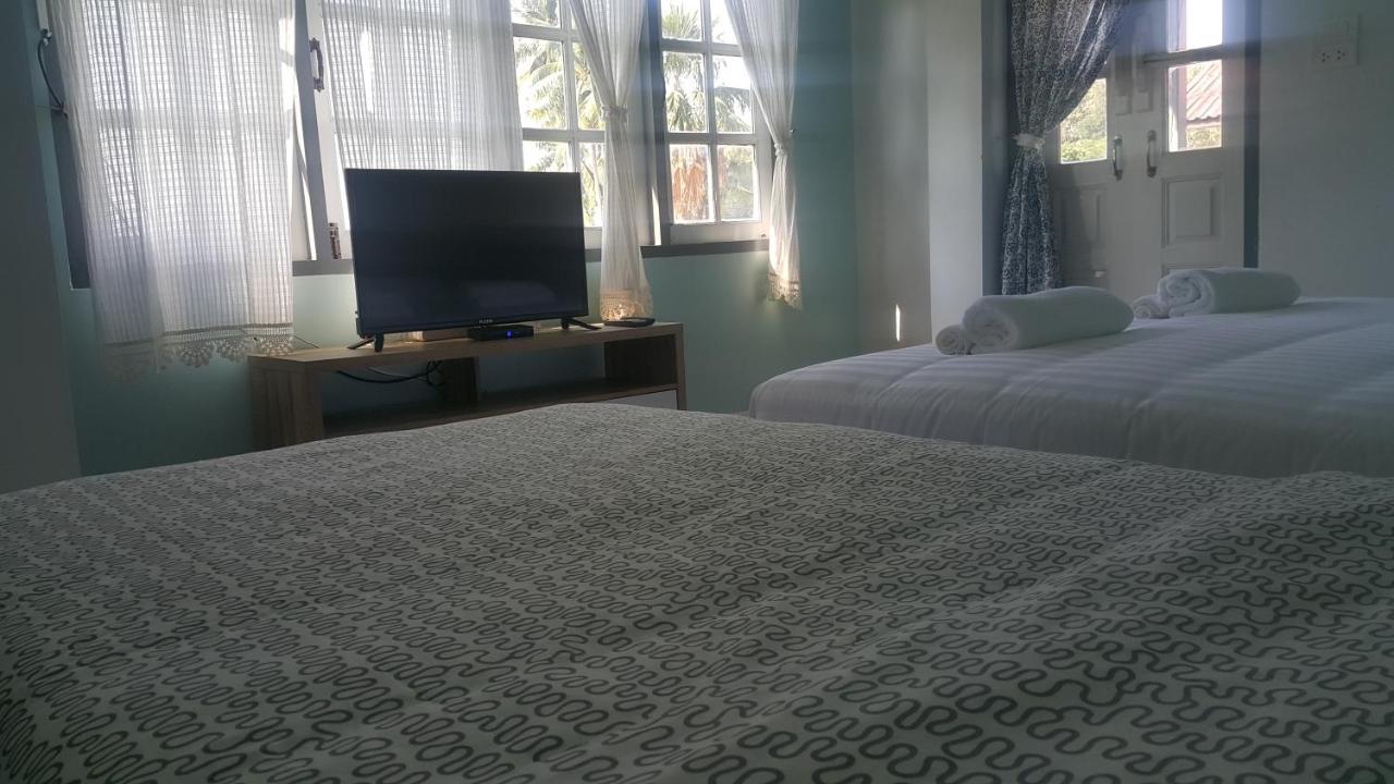 Ban Ing Yom Bed&Breakfast Sukhothai Exteriör bild