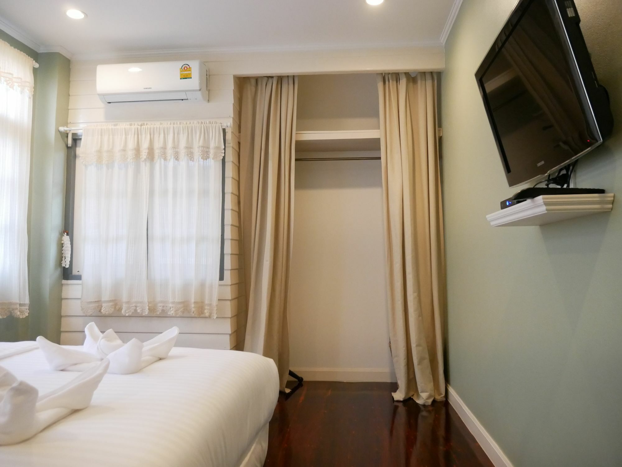 Ban Ing Yom Bed&Breakfast Sukhothai Exteriör bild